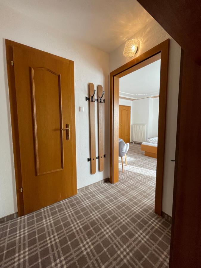 Gaestehaus Poell Mayrhofen Exteriör bild